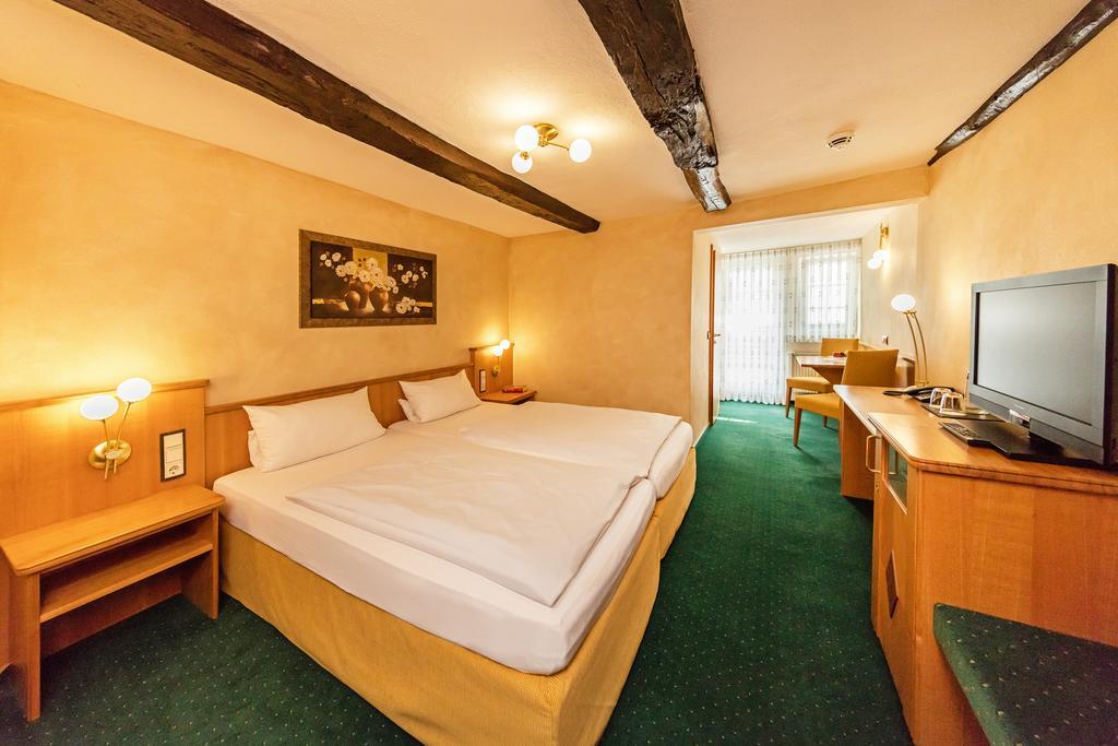 Landhotel Repetal Attendorn Buitenkant foto