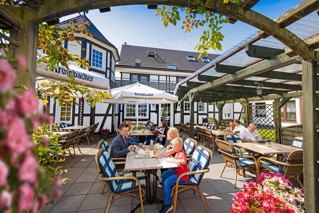 Landhotel Repetal Attendorn Buitenkant foto