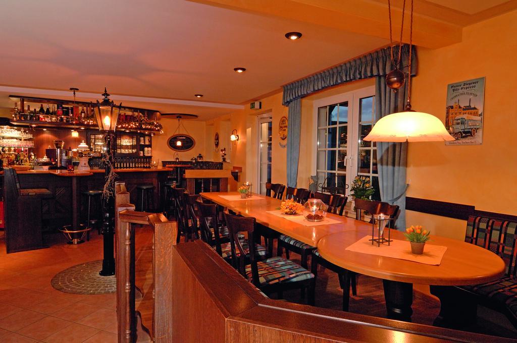 Landhotel Repetal Attendorn Buitenkant foto